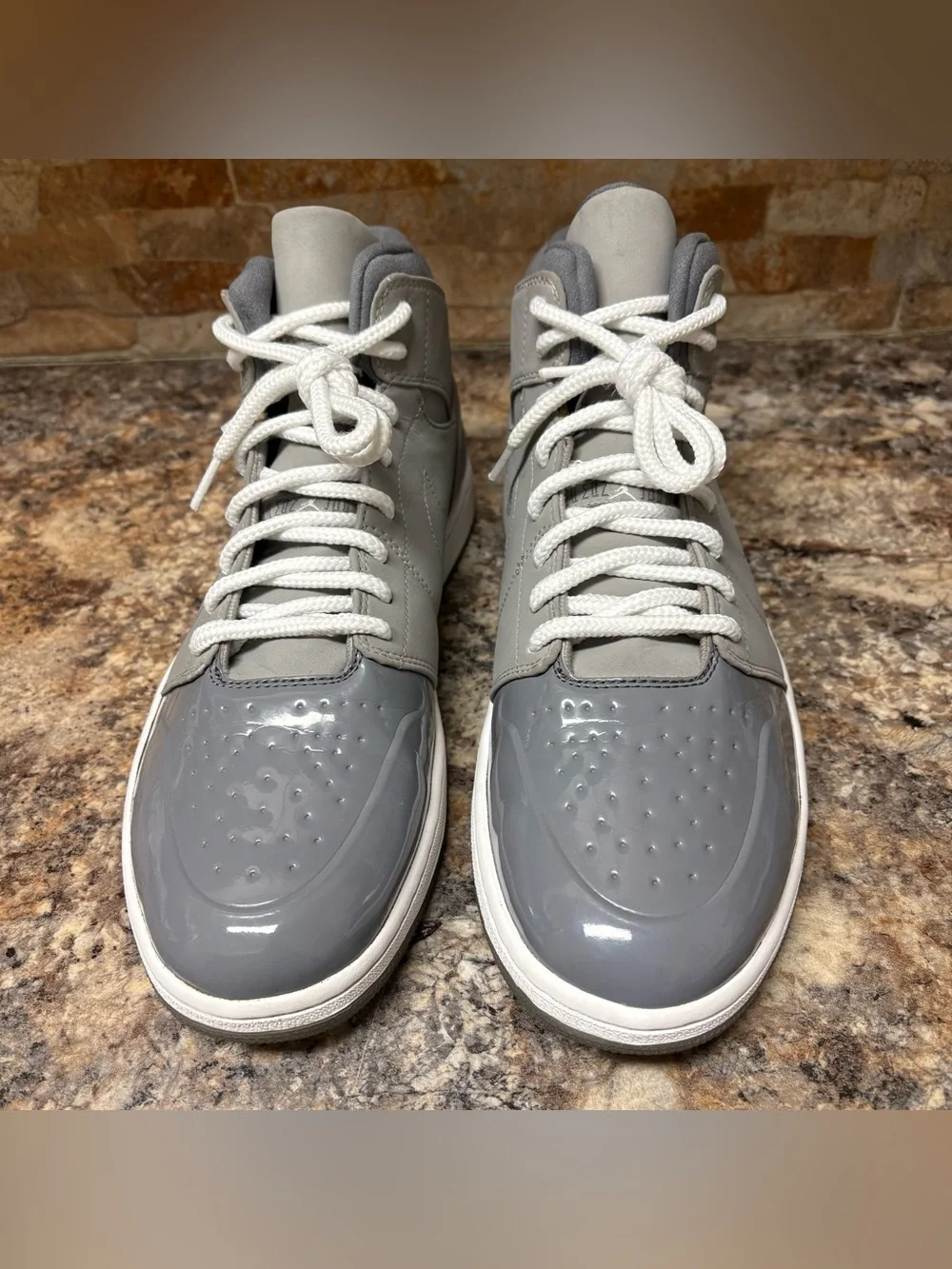 Nike Air Jordan 1 Retro High OG Cool Gray Size US 13